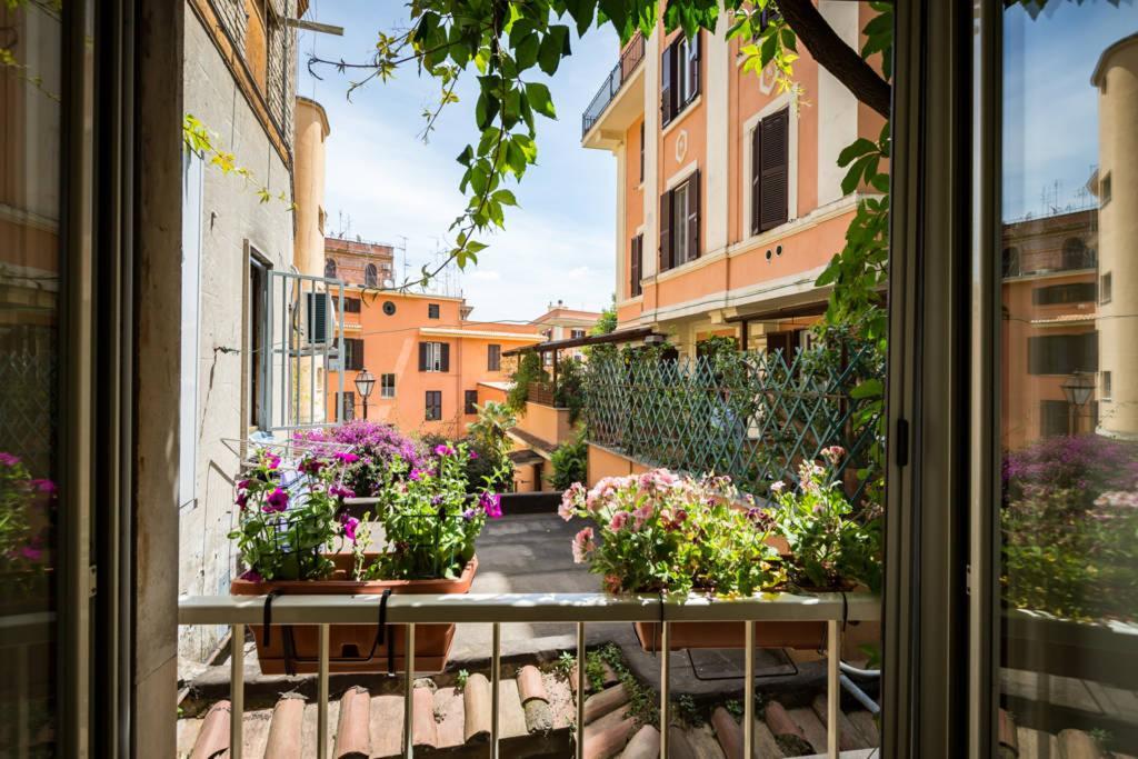 Studio via Nicola Fabrizi Roma Esterno foto
