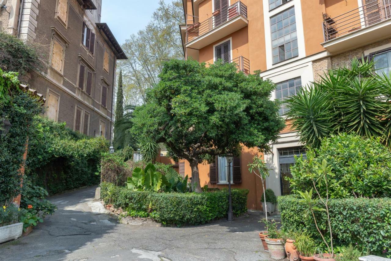 Studio via Nicola Fabrizi Roma Esterno foto
